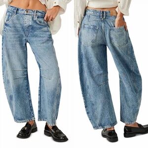 Free People We The Free Good Luck Mid-Rise Barrel Jeans in Ultra Light Beam 25